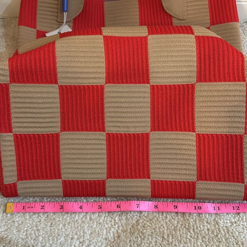 NWT Rothy’s lightweight tote bag in red and tan check pattern, no longer sold - Picture 8 of 10